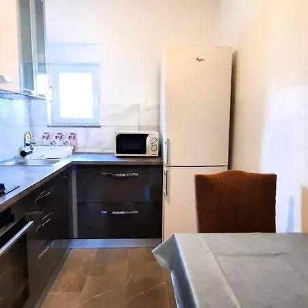 Miroslav Apartmán *